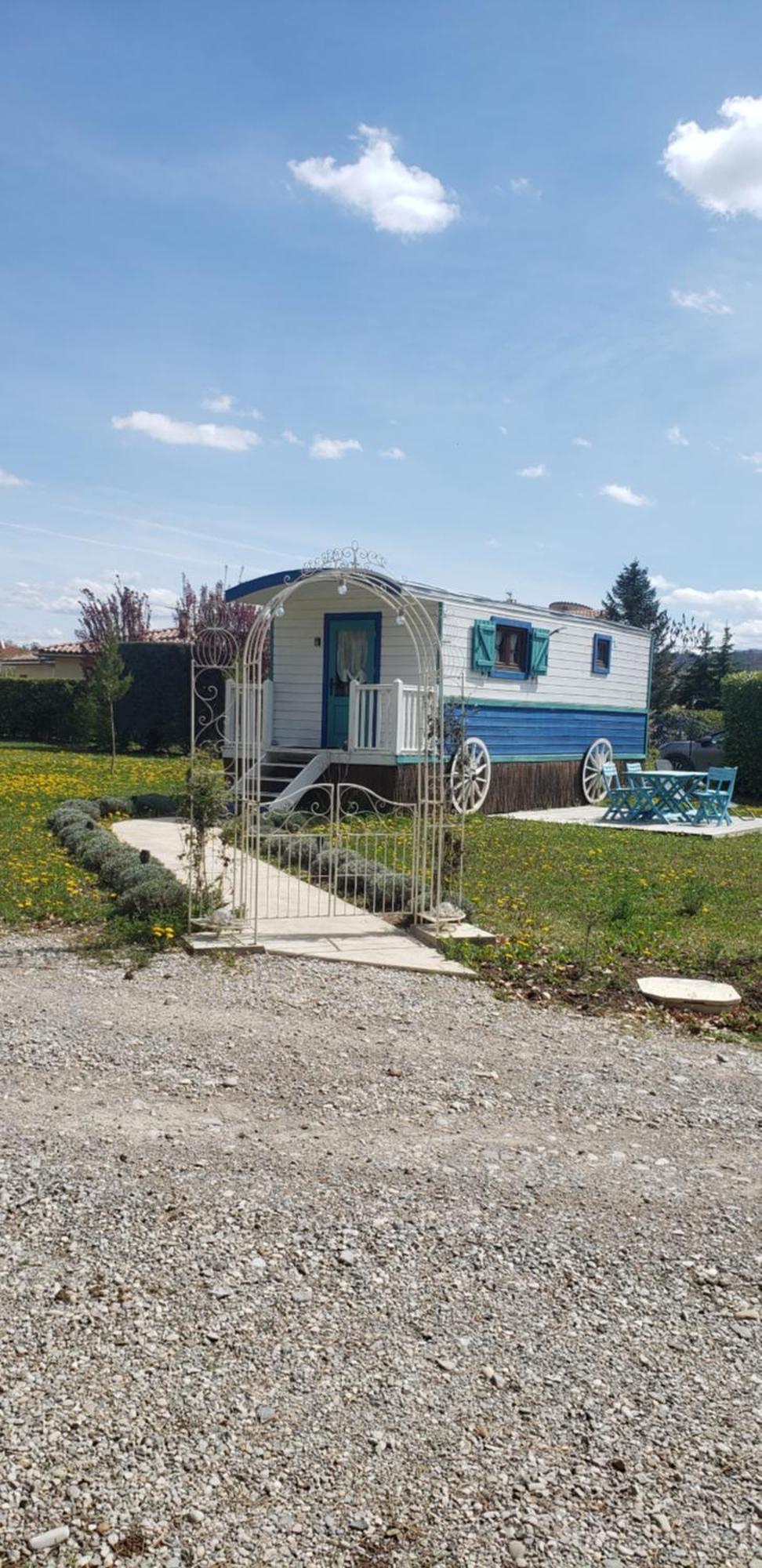 Roule hôtes Laragne-Monteglin Extérieur photo